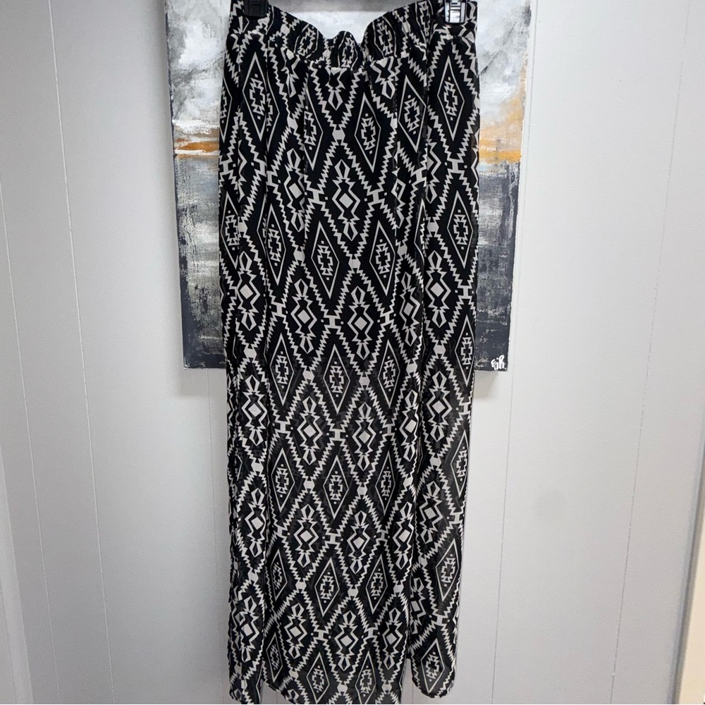 Maurices Black and White Aztec Maxi Skirt